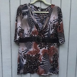 Womens leopard/checkered print blouse